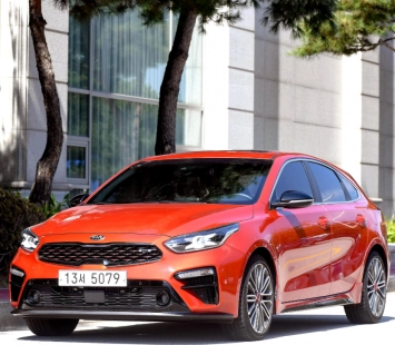 Kia K3: эволюция корейского компакт-седана и хэтчбек GT (II поколение и рестайлинг)